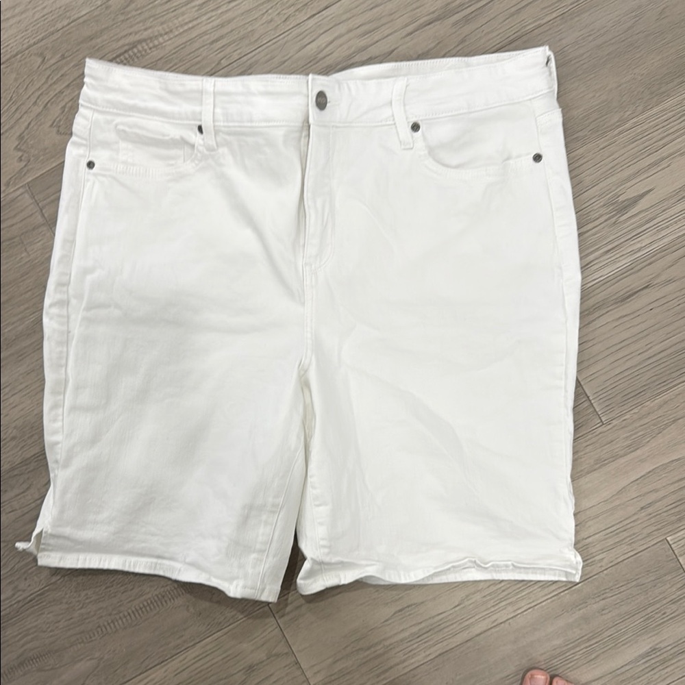 NYDJ White Jean Shorts with Cuffed Hem and High Waist